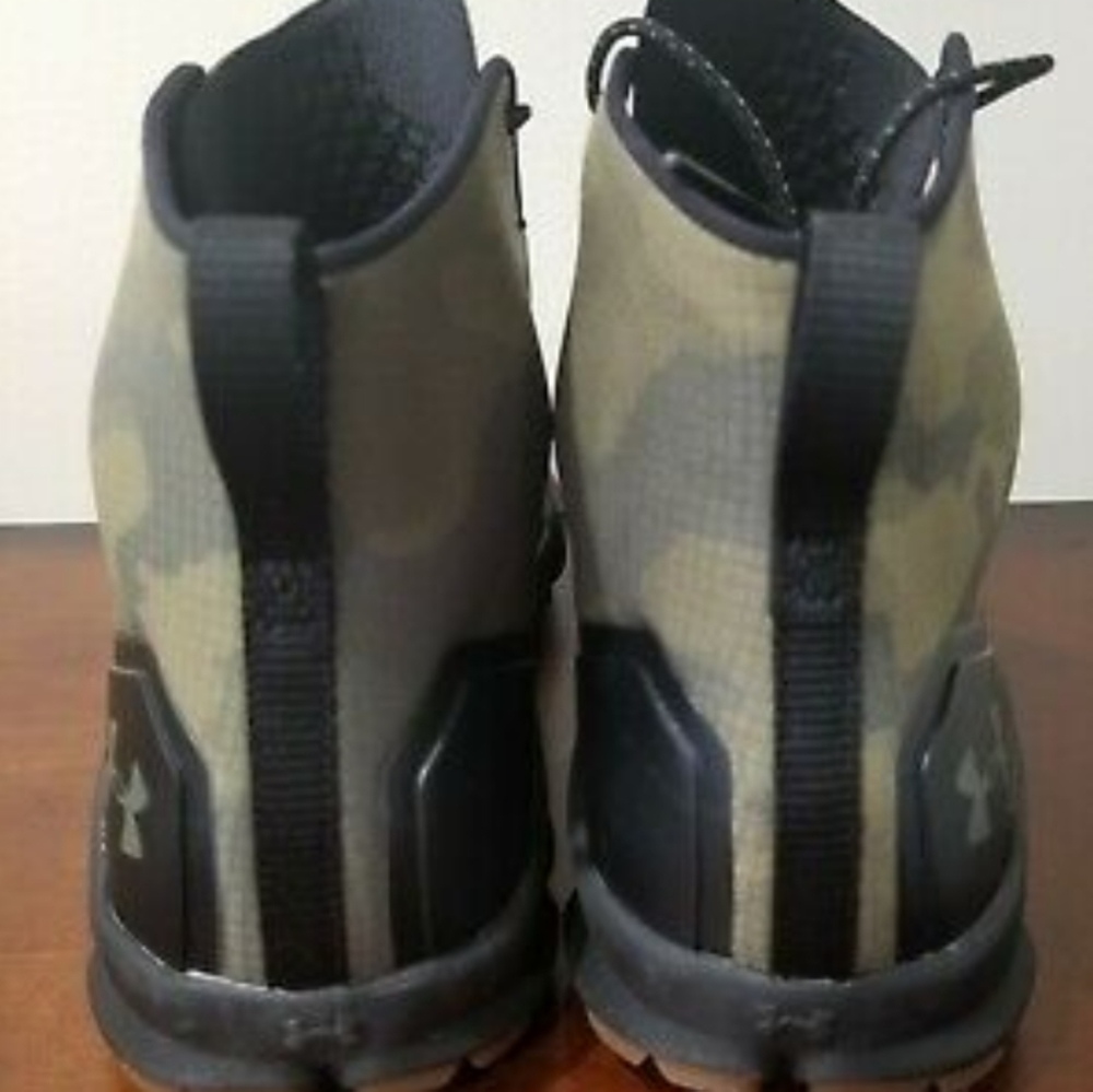 Under Armour Hiking Shoes Camoflauge - Picture 5 of 6